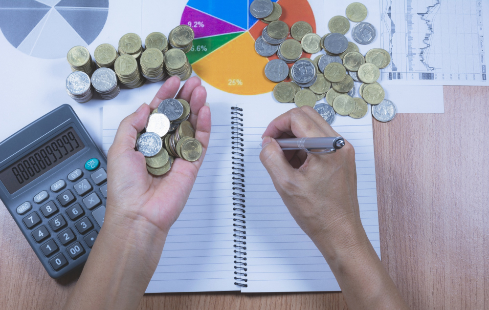 Educație financiară simplă: Înțelege și gestionare banii
