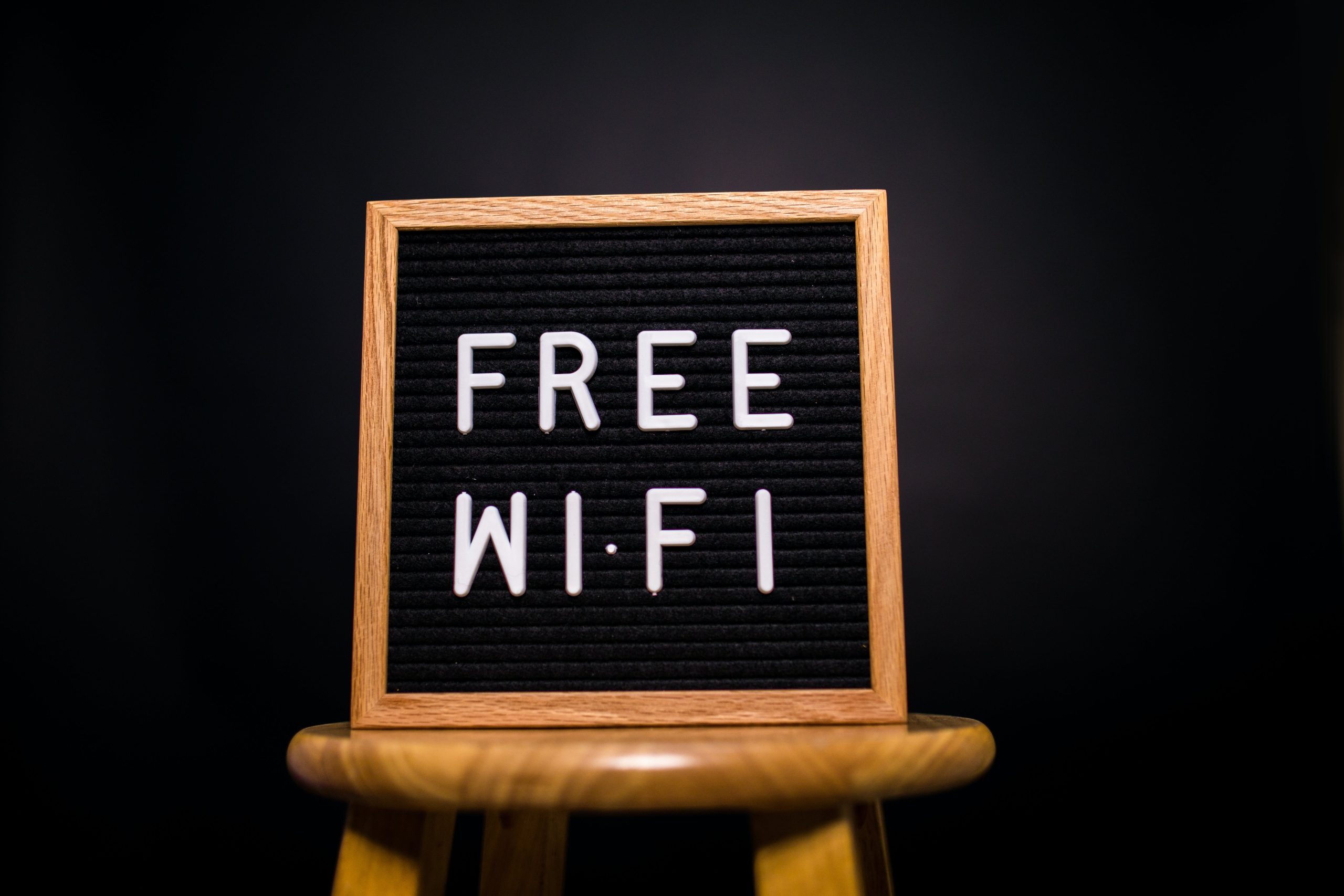 Impactul WiFi asupra sănătății: Studii și fapte