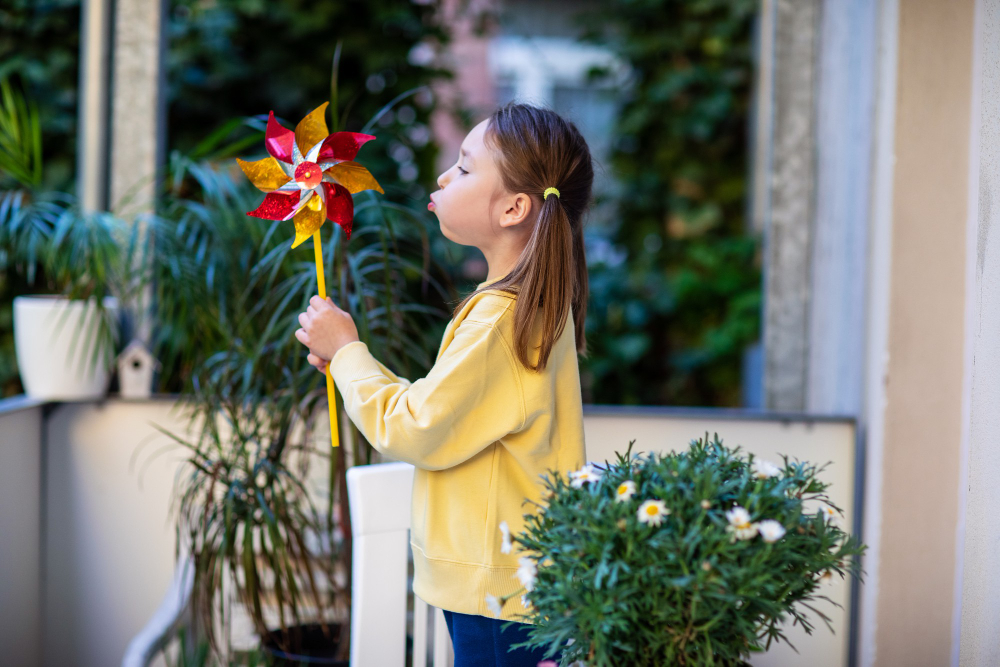 7 plante care vor face grădina ta să arate spectaculos în fiecare sezon